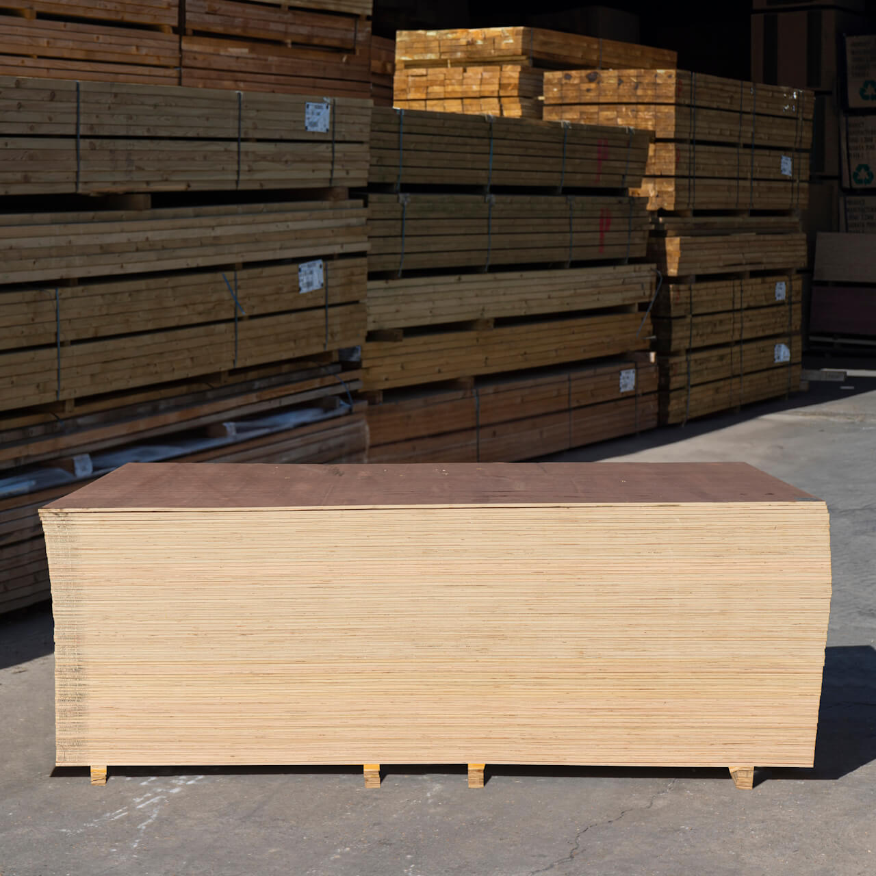 12mm Structural Hardwood Plywood BB/CC 2440mm X 1220mm (8′ x 4′)