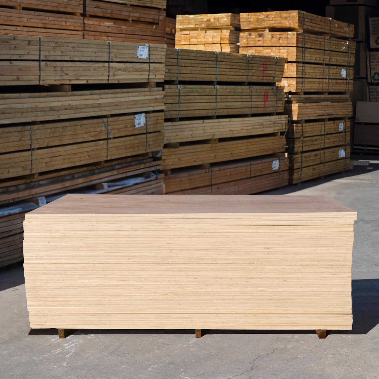 18mm Structural Hardwood Plywood B/BB 2440mm X 1220mm (8′ x 4′)