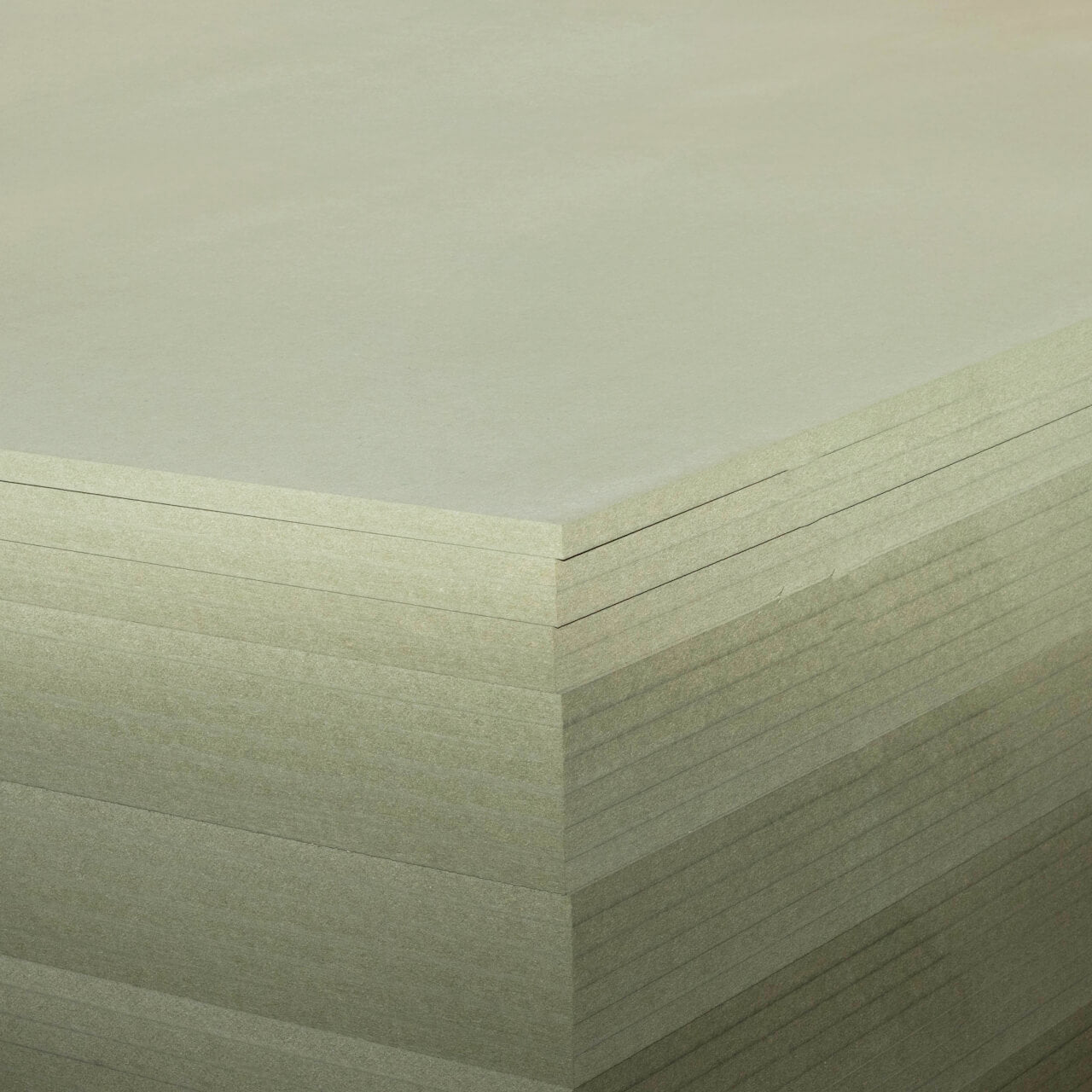 18mm Moisture Resistant MDF Board 2440mm x 1220mm (8′ x 4′)